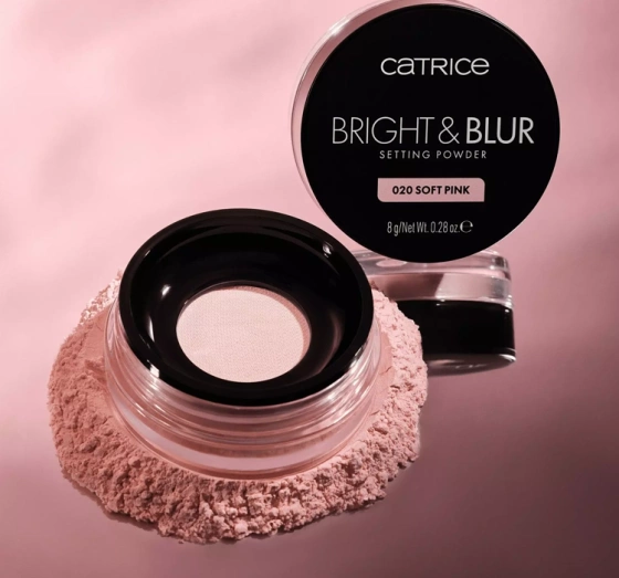Catrice Bright & Blur sypki puder utrwalający 020 Soft Pink 8 g