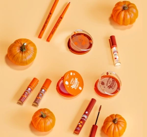 Bell Pumpkin Nude Lips matowa pomadka w płynie z olejem z dyni 02 Pumpkin Cream 4,3 g