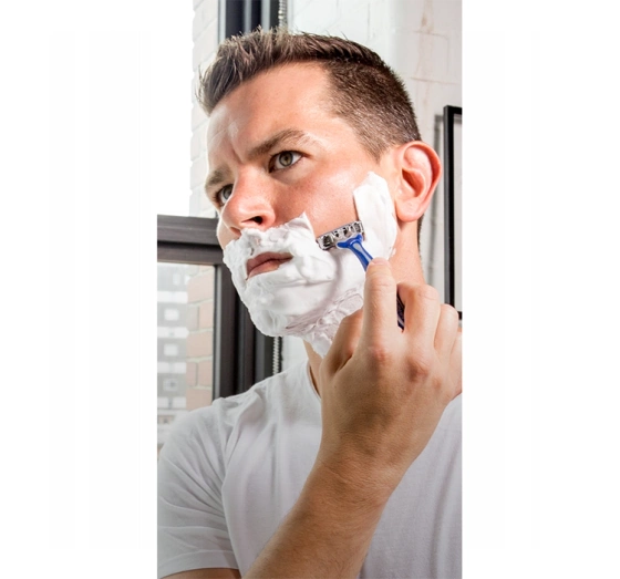 Gillette Blue 3 Plus Comfort jednorazowe maszynki do golenia dla mężczyzn 12 sztuk