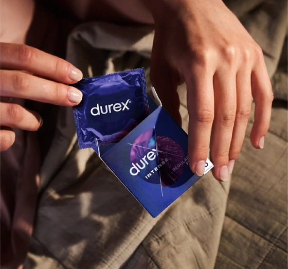 Durex Intense stymulujące prezerwatywy z wypustkami i prążkami 20 szt
