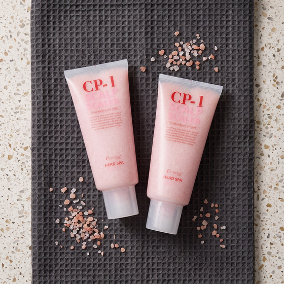 CP-1 Esthetic House Head Spa Pink Salt Scalp Scaler oczyszczający peeling do skóry głowy z różową solą 230 ml