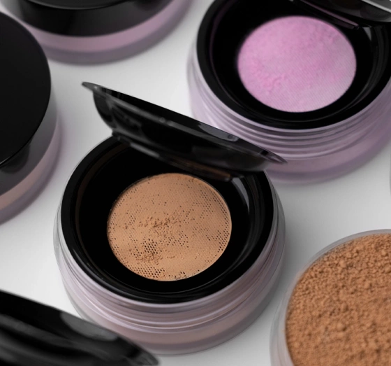 Inglot Blur Effect Loose Powder puder sypki do twarzy 93 Rose Blur 6 g