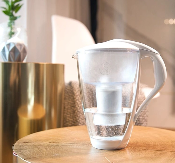 Dafi Crystal LED szklany dzbanek filtrujący 2 l Biały + wkład Classic