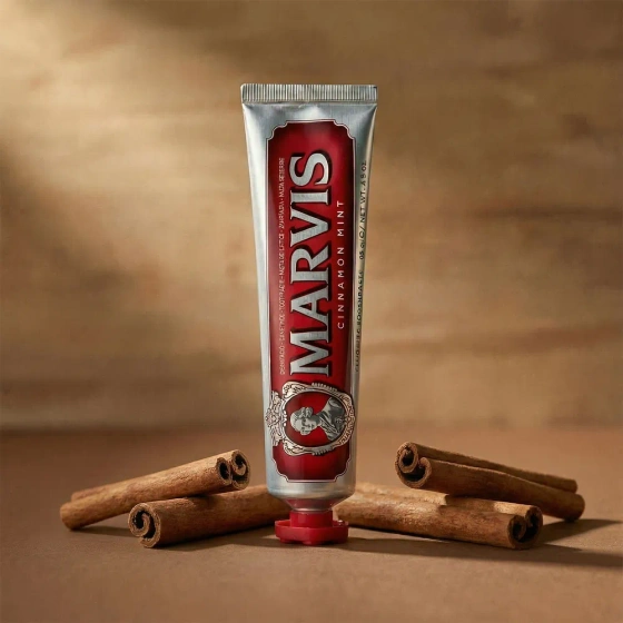 Marvis Cinnamon Mint pasta do zębów cynamonowo-miętowa 85 ml